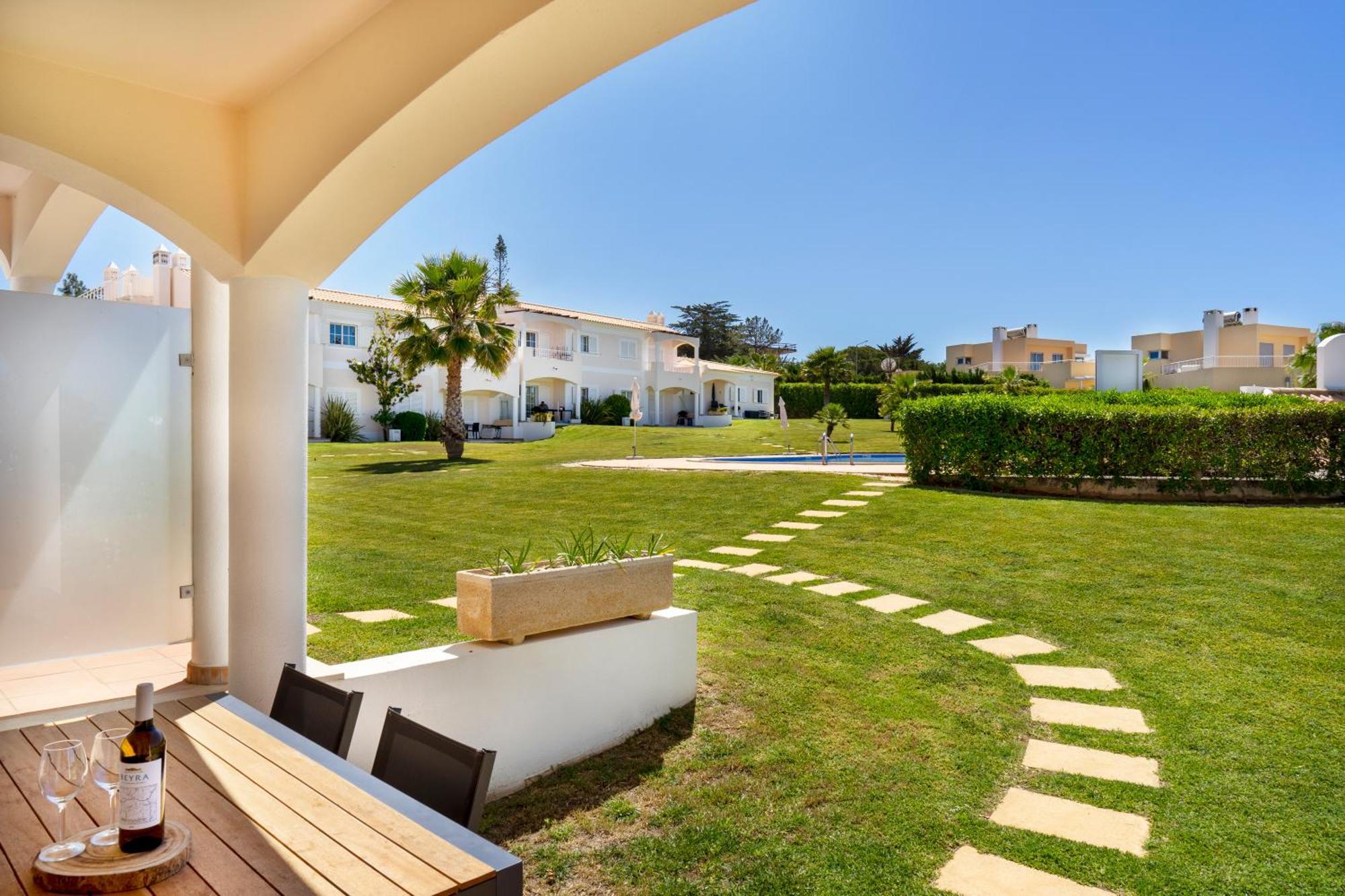 Apartamento No Condominio Baia Village Com Piscina Albufeira Exterior photo